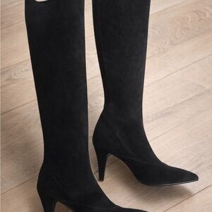 Stewart Weitzman Black Suede Knee High Boots Pointed Toe Made in Spain